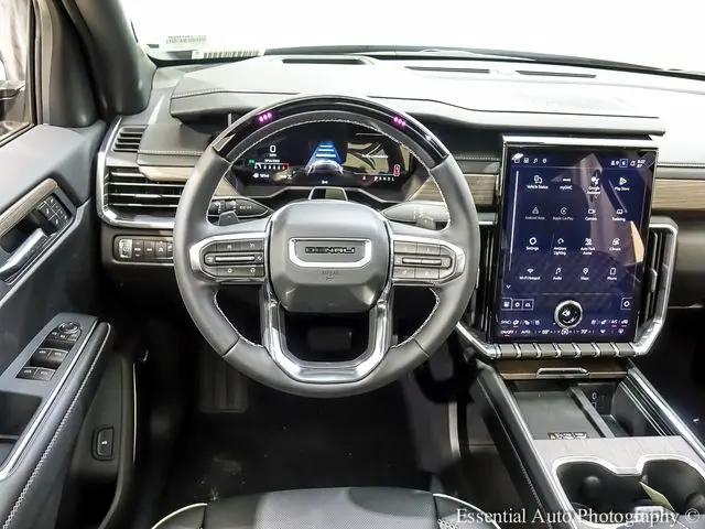 2026 GMC Acadia Denali AWD
