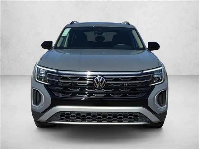 2026 Volkswagen Atlas Peak Edition