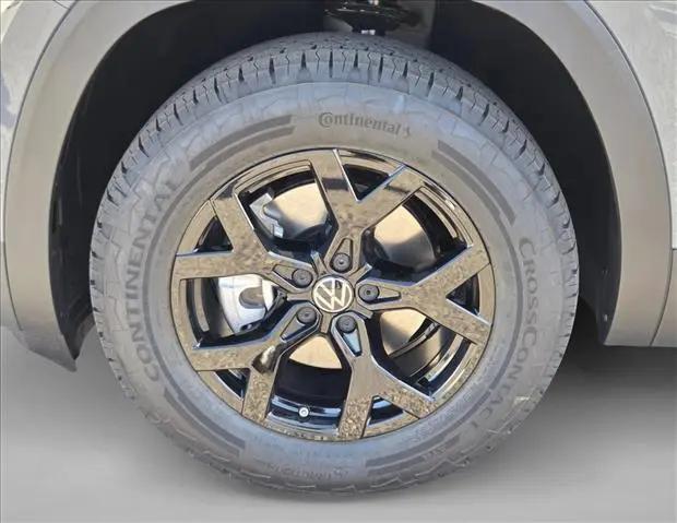 2026 Volkswagen Atlas Peak Edition