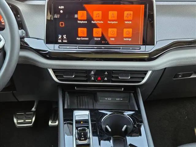2026 Volkswagen Atlas Peak Edition