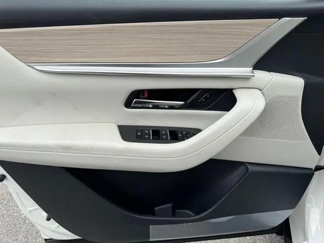 2026 Mazda X-90 Premium Plus