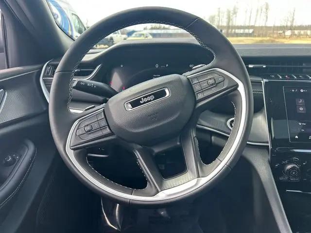 2026 Jeep Grand Cherokee Altitude 4x4