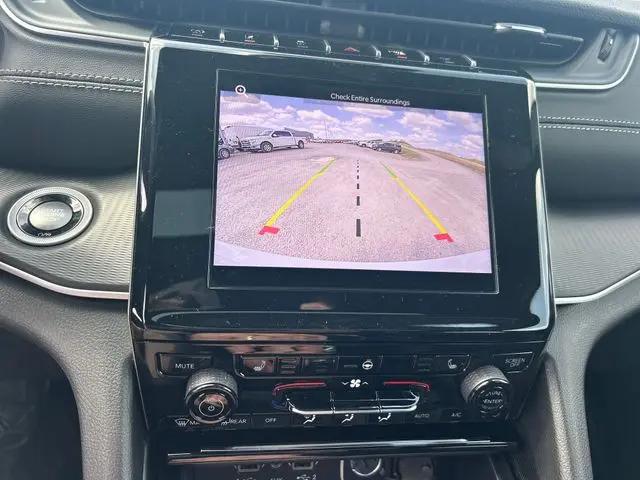 2026 Jeep Grand Cherokee Altitude 4x4