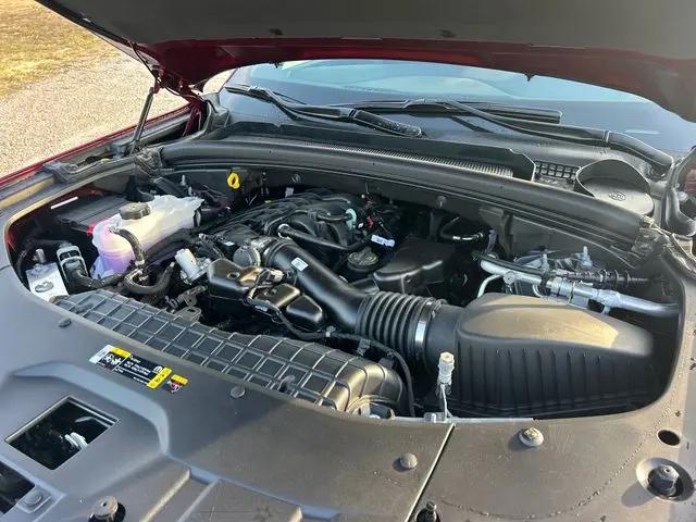2026 Jeep Grand Cherokee Laredo 4x4