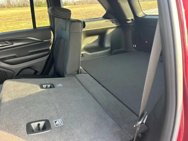 2026 Jeep Grand Cherokee Laredo 4x4