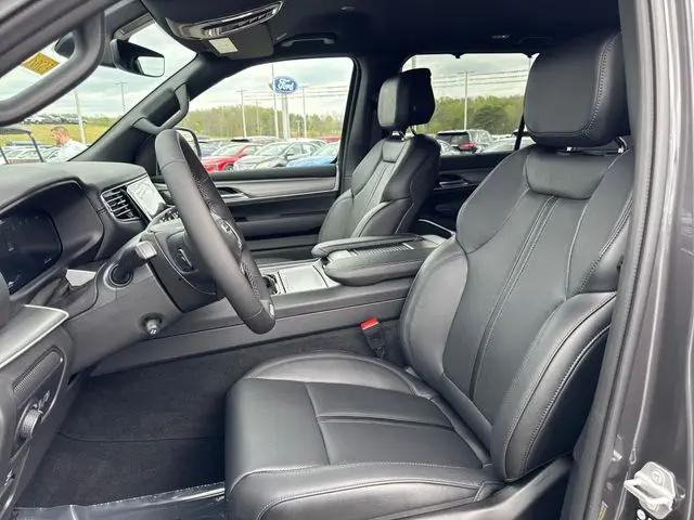 2026 Jeep Grand Wagoneer L Limited Altitude 4x4