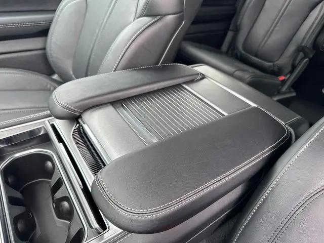 2026 Jeep Grand Wagoneer L Limited Altitude 4x4