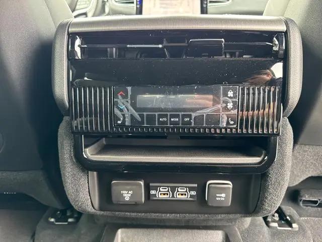 2026 Jeep Grand Wagoneer L Limited Altitude 4x4