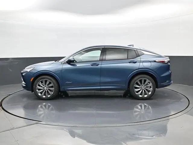 2026 Buick NV Avenir FWD