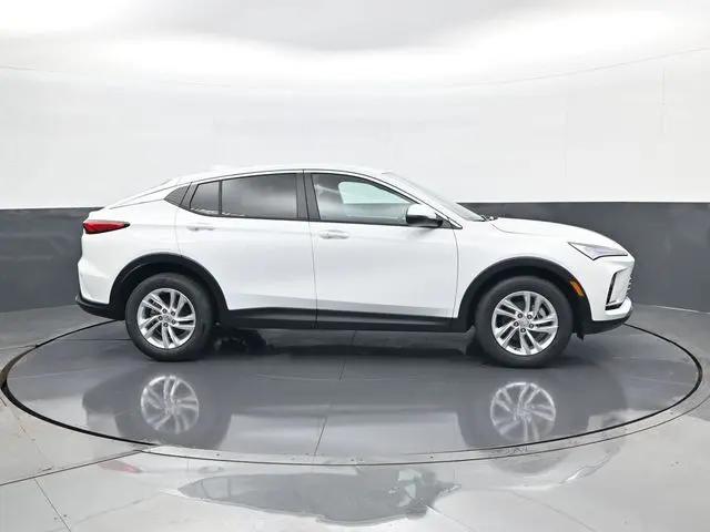 2026 Buick NV Preferred FWD