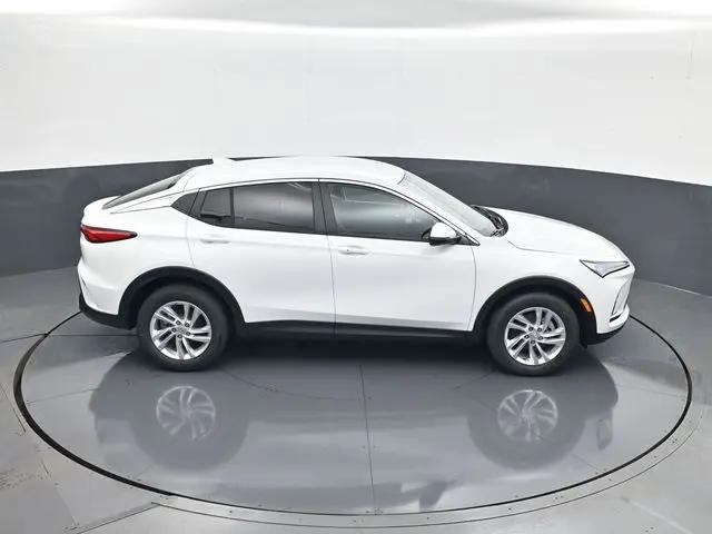 2026 Buick NV Preferred FWD