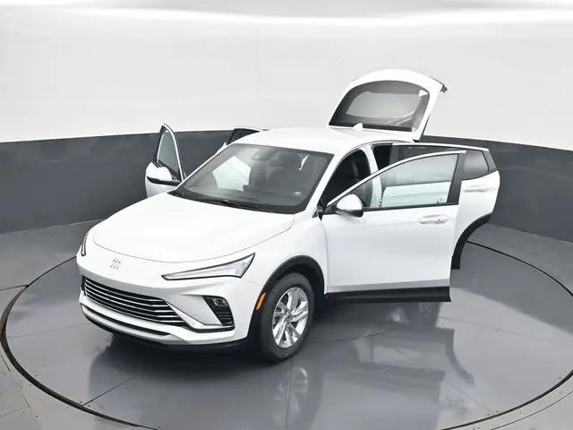 2026 Buick NV Preferred FWD