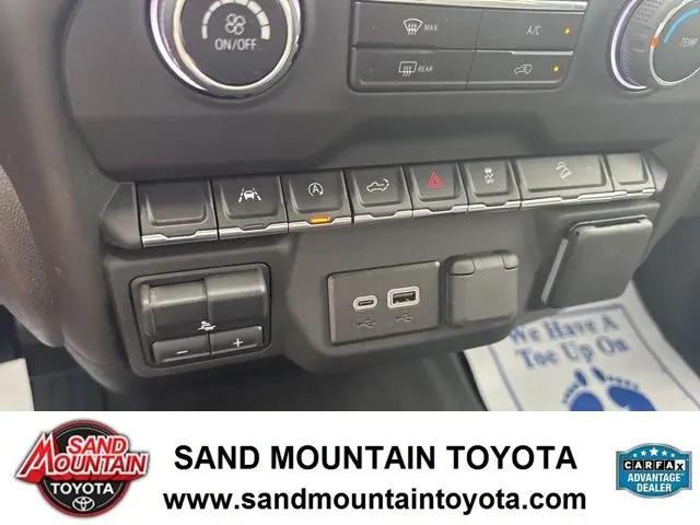 2024 Chevrolet Silverado 1500 4WD Crew Cab Short Bed Custom Trail Boss