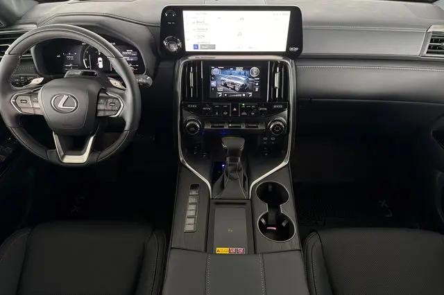 2026 Lexus LX Luxury