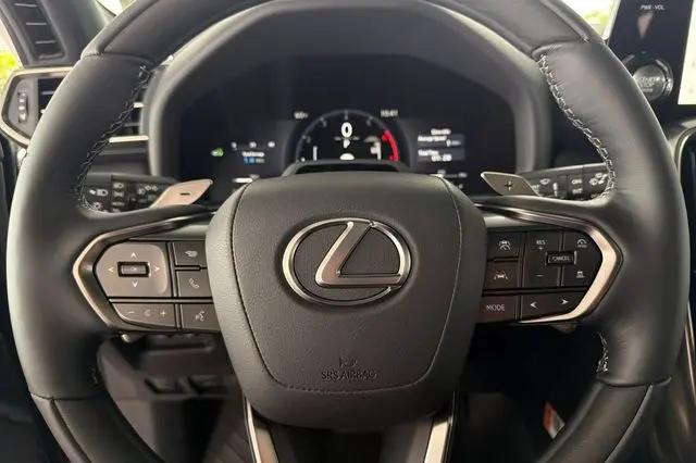 2026 Lexus LX Luxury