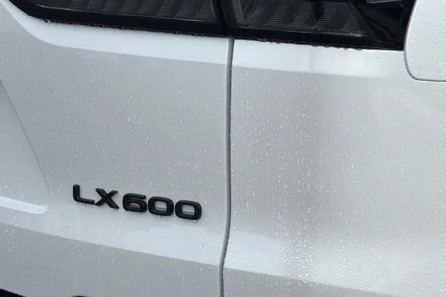 2026 Lexus LX Luxury