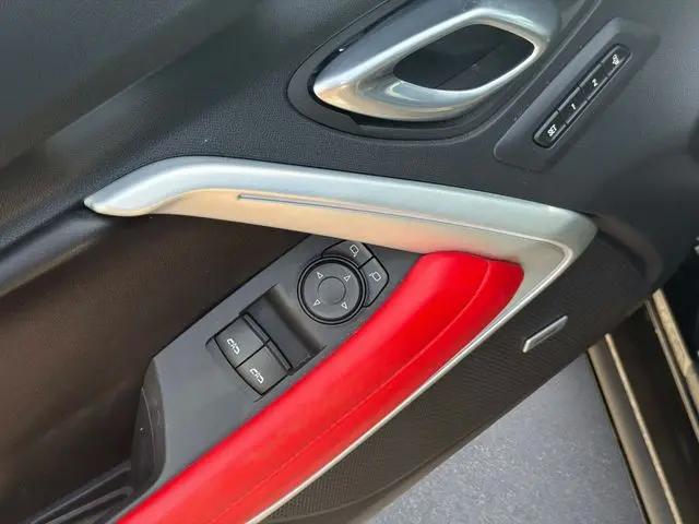 2024 Chevrolet Camaro RWD Coupe 3LT
