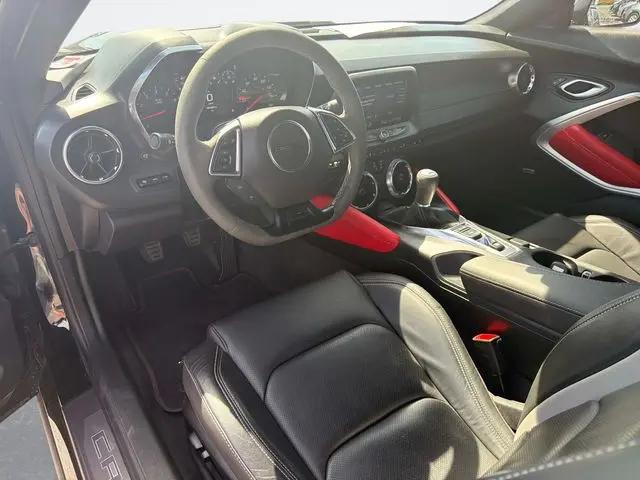 2024 Chevrolet Camaro RWD Coupe 3LT