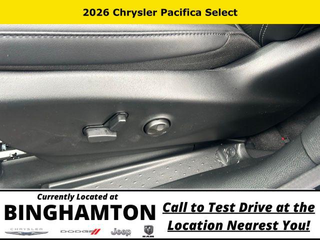 2026 Chrysler Pacifica Select AWD