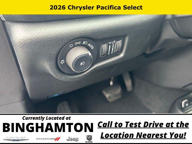 2026 Chrysler Pacifica Select AWD
