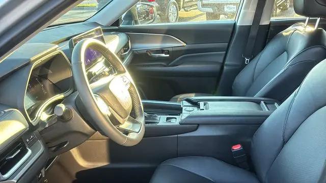 2024 Toyota Grand Highlander Hybrid XLE