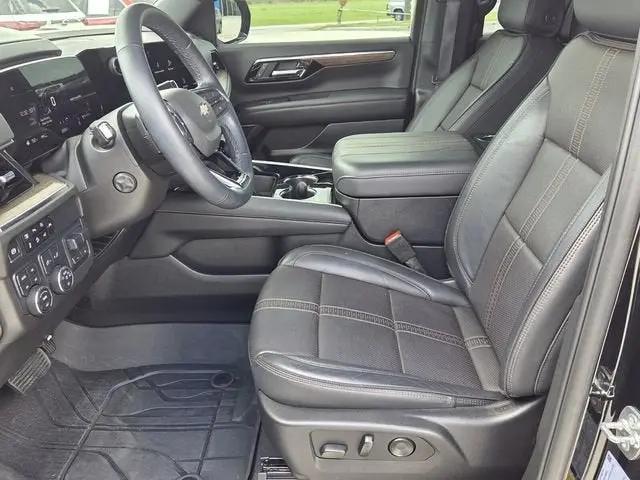 2025 Chevrolet Tahoe 4WD High Country