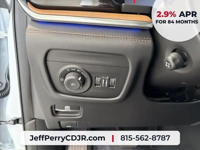 2026 Jeep Grand Cherokee L Summit 4x4