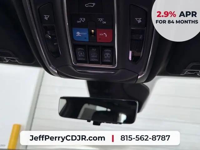 2026 Jeep Grand Cherokee L Summit 4x4