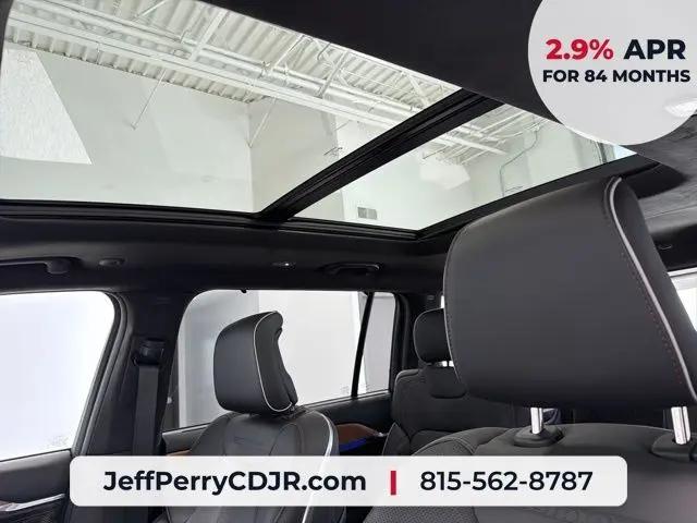 2026 Jeep Grand Cherokee L Summit 4x4