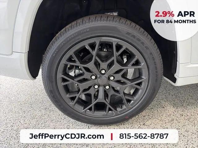 2026 Jeep Grand Cherokee L Summit 4x4