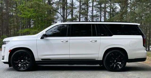 2022 Cadillac Escalade ESV 4WD Sport