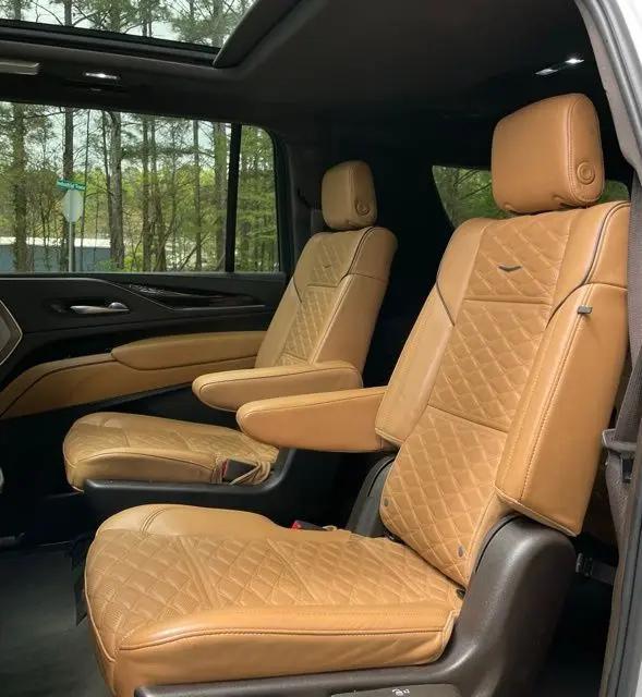 2022 Cadillac Escalade ESV 4WD Sport