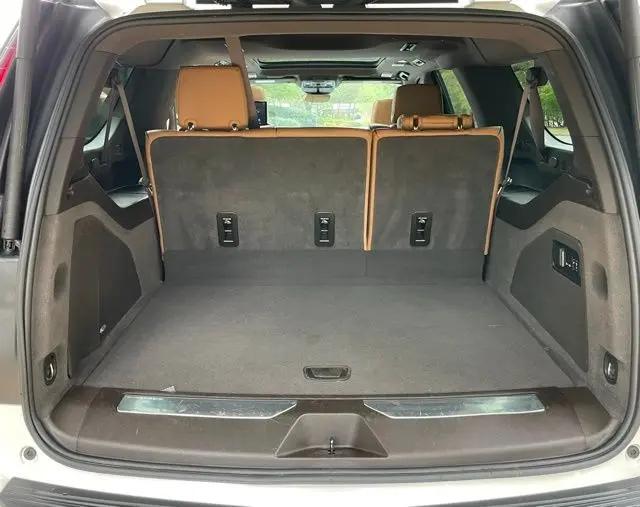 2022 Cadillac Escalade ESV 4WD Sport