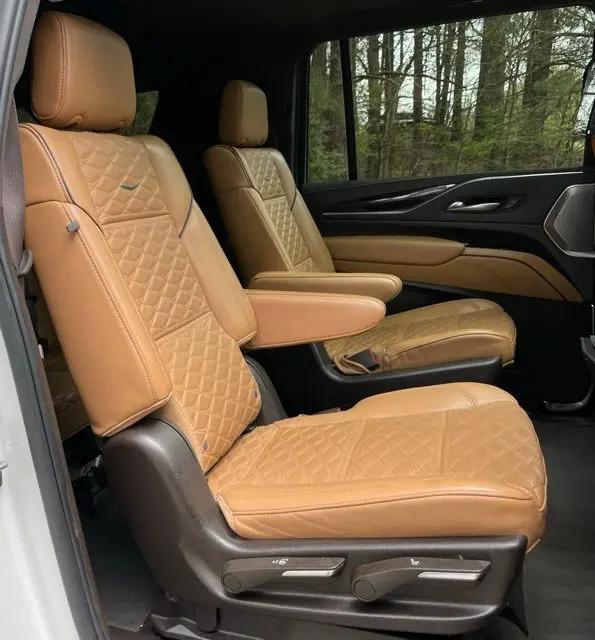 2022 Cadillac Escalade ESV 4WD Sport