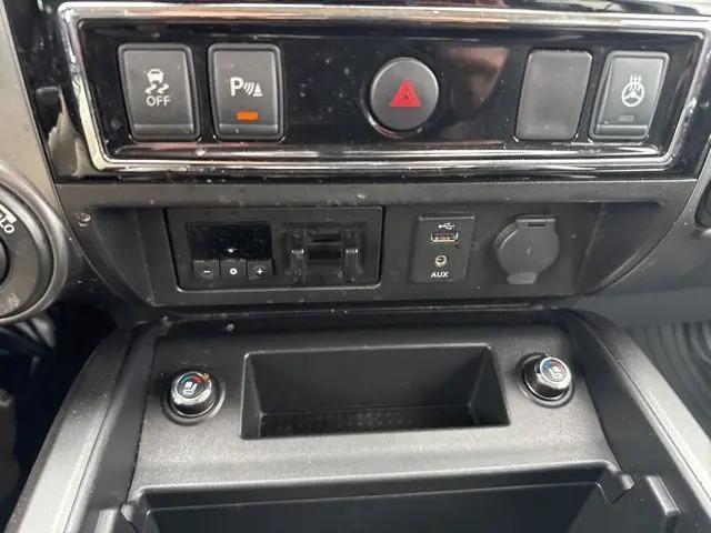 2016 Nissan Titan XD Platinum Reserve Diesel