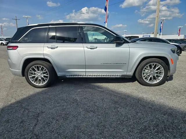 2023 Jeep Grand Cherokee Summit