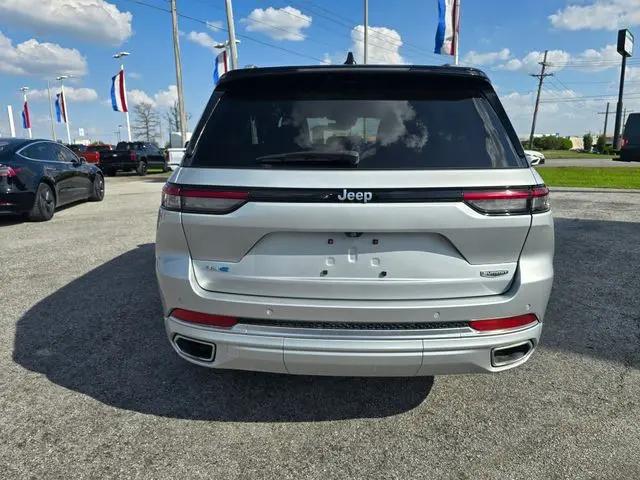 2023 Jeep Grand Cherokee Summit