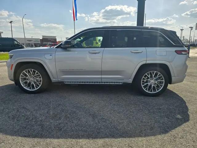 2023 Jeep Grand Cherokee Summit