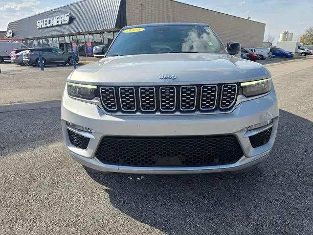 2023 Jeep Grand Cherokee Summit
