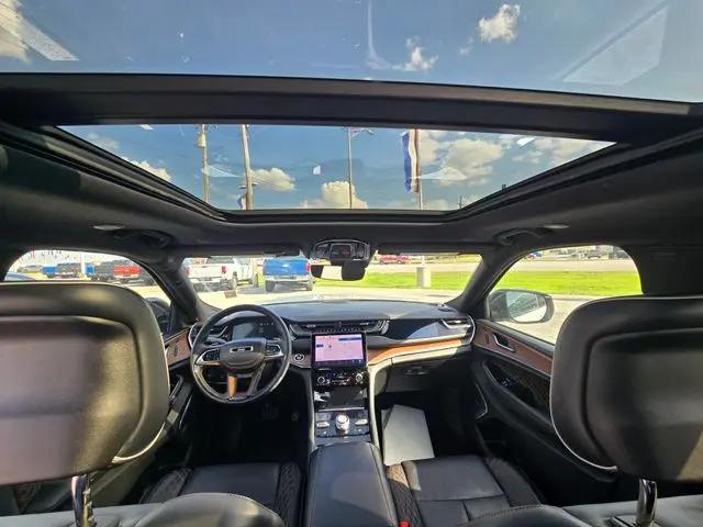 2023 Jeep Grand Cherokee Summit