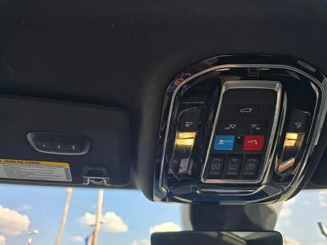 2023 Jeep Grand Cherokee Summit