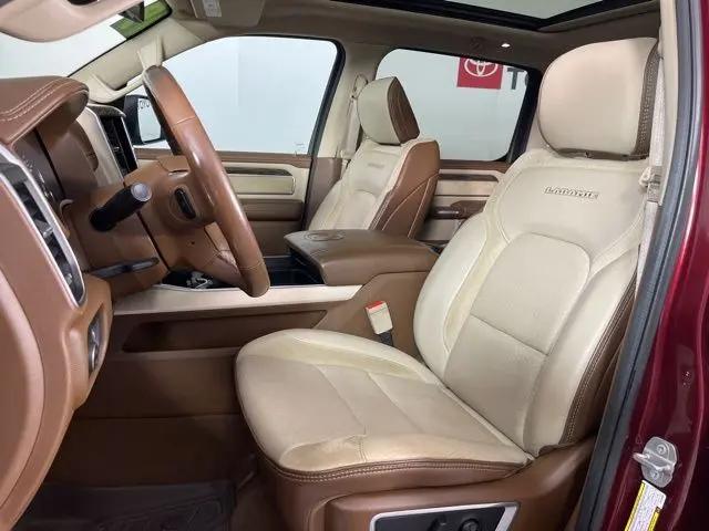2019 Ram 1500 Laramie Crew Cab 4x4 5'7" Box