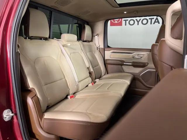 2019 Ram 1500 Laramie Crew Cab 4x4 5'7" Box