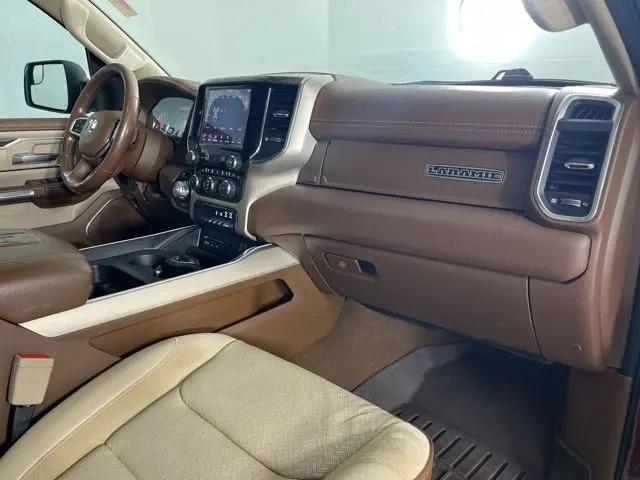 2019 Ram 1500 Laramie Crew Cab 4x4 5'7" Box