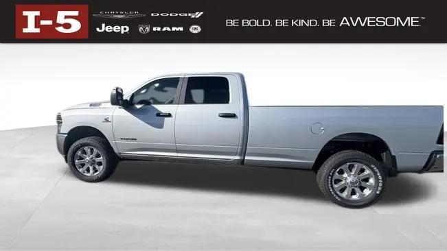 2026 Ram 2500 Big Horn Crew Cab 4x4 8' Box