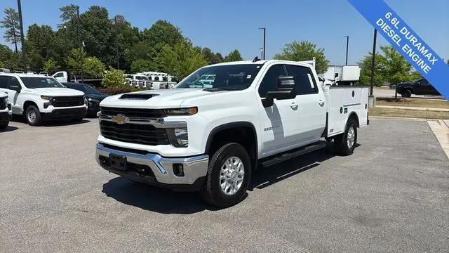 2025 Chevrolet Silverado 3500HD 4WD Crew Cab Long Bed LT