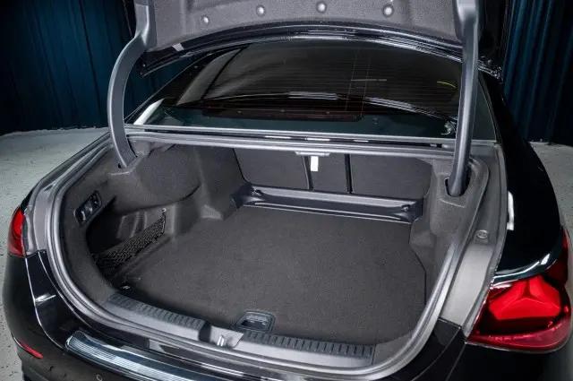 2026 Mercedes-Benz E 350 E 350