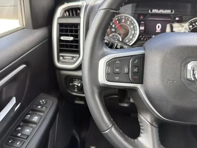 2023 Ram 1500 Big Horn Crew Cab 4x4 5'7" Box
