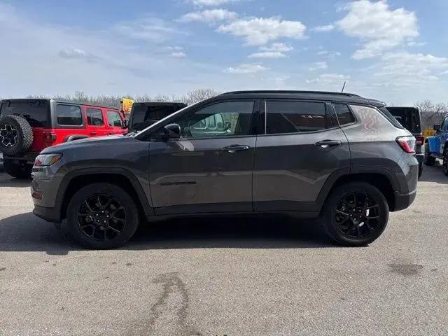 2022 Jeep Compass Altitude 4x4