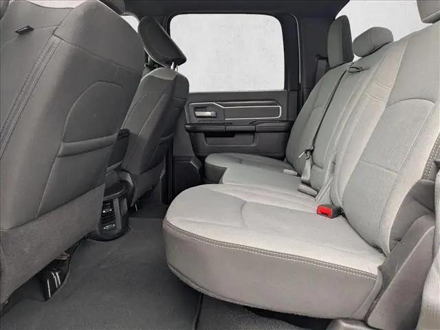2023 Ram 3500 Big Horn Crew Cab 4x4 8' Box